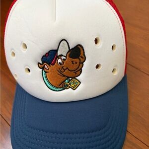 Warner Brothers Scooby Doo Courage White Blue Red Vented Trucker Cap Snapback